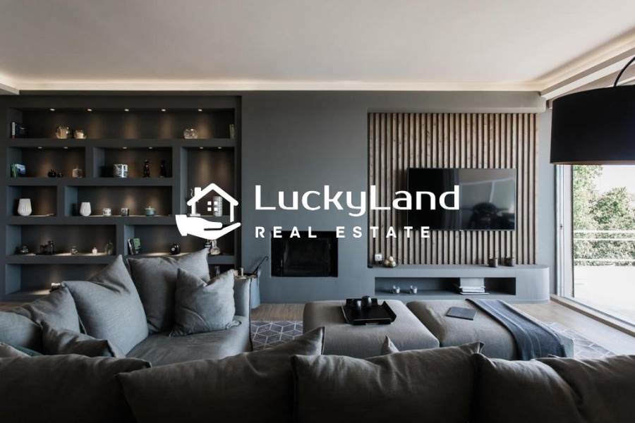 (For Rent) Residential Apartment || Athens South/Glyfada - 120 Sq.m, 3 Bedrooms, 6.000€ 