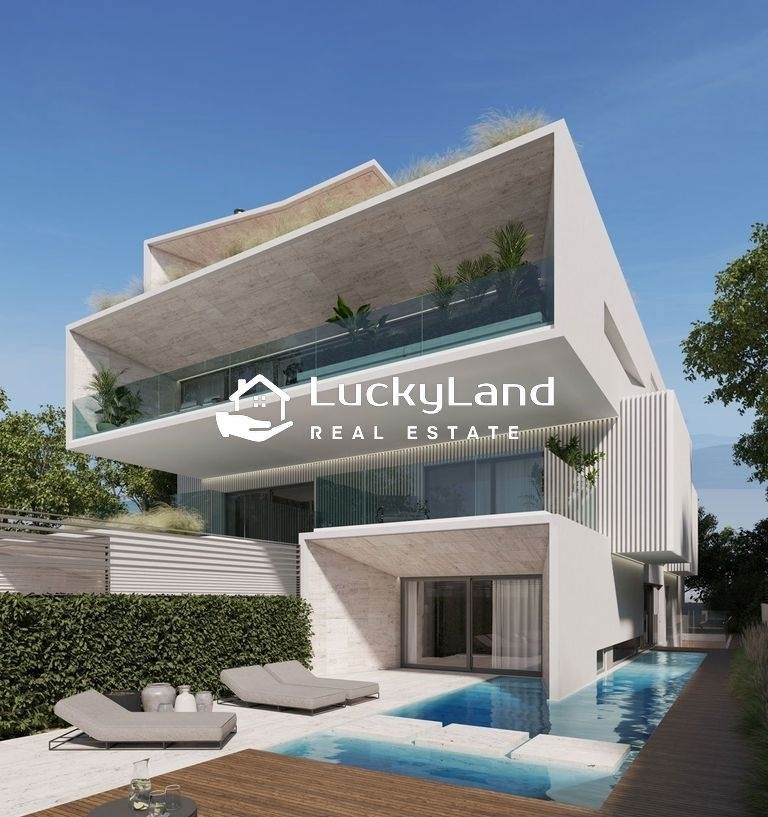 (For Sale) Residential Maisonette || Athens North/Kifissia - 217 Sq.m, 5 Bedrooms, 2.150.000€ 