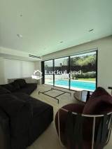 slide1 thumbnail