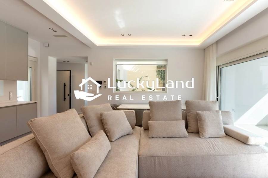 (Προς Ενοικίαση) Κατοικία Μεζονέτα || Ανατολική Αττική/Βούλα - 215 τ.μ, 4 Υ/Δ, 7.500€ 